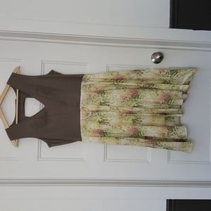 Jennifer Glasgow Cocktail Dress - Size M - Taupe/Floral